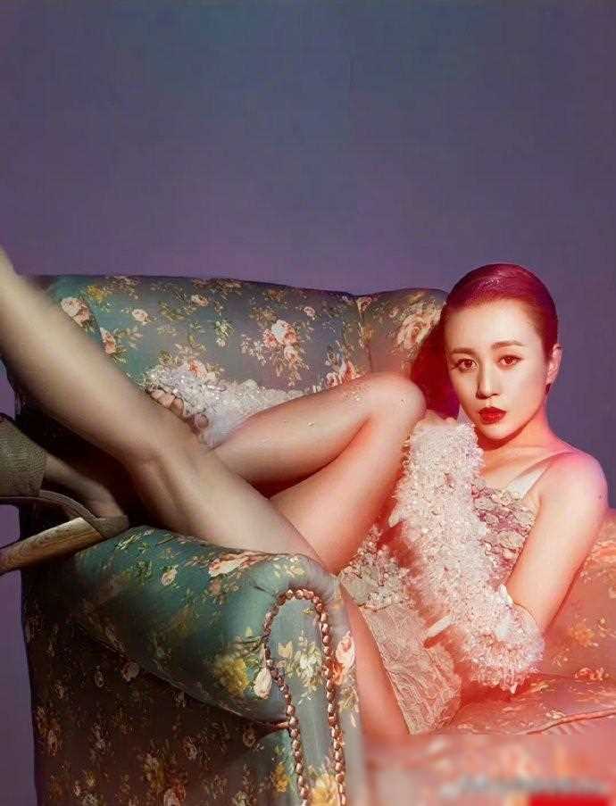 马丽男人装封面大片(图5)